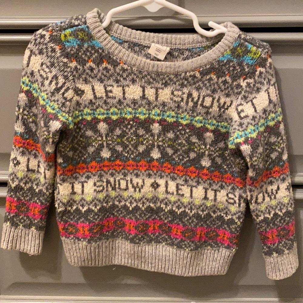 Gap sweater